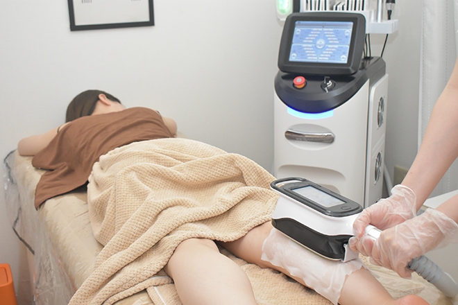 シボウレイキャクセンモンサロン プレズィール ムコノショウテン