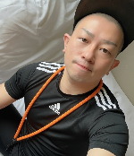 南 航平