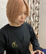 ドライヘッドスパ専門店 -月のこころ- 山形北店のスタッフ あべ