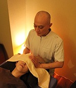 衞藤