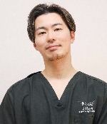 ailesシンメトリー矯正院のスタッフ 山本