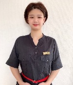 石村 裕子