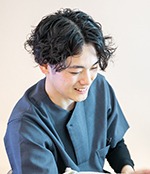 家族を守る整体院 mamacureのスタッフ 佐藤翼