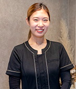 Private salon Raffine Beauteのスタッフ かなこ