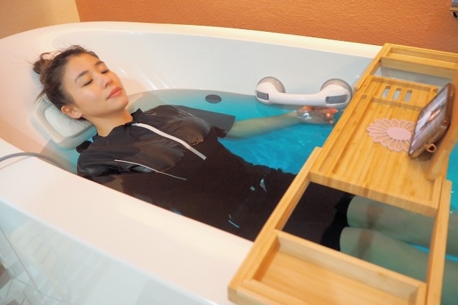 LA ROSEE TOKYO EMSスパ最強痩身・ハイパーナイフ美肌・小顔フェイシャル・MORIVIVE