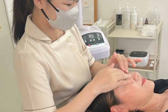 小顔サロン BUPURA 尼崎店